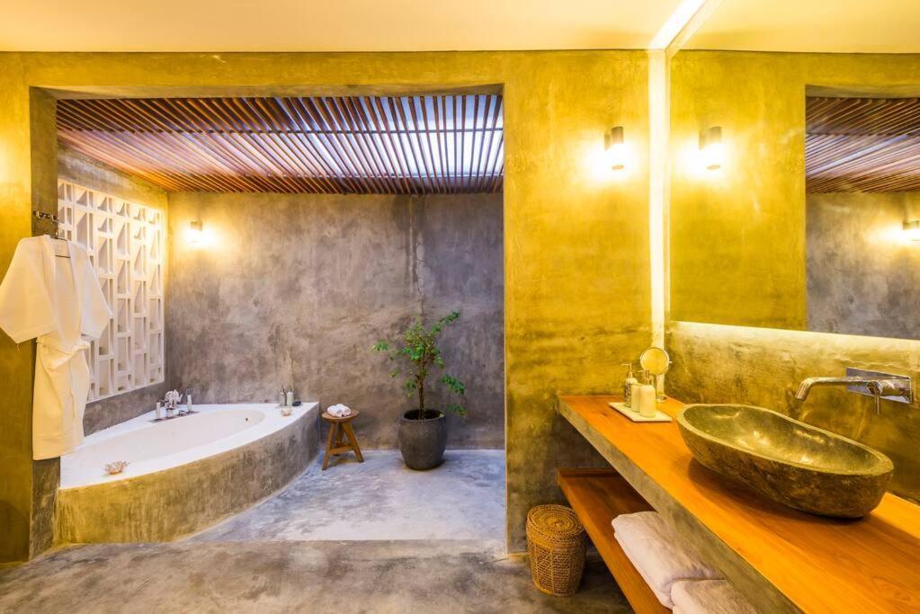 Romantic - Stylish - High End 1Br Villa Canggu Extérieur photo